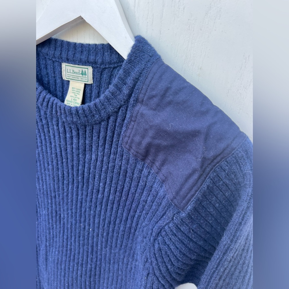 VTG LL Bean Men’s L Blue Merino Wool Commando Pullover Sweater Patches - Picture 3 of 6